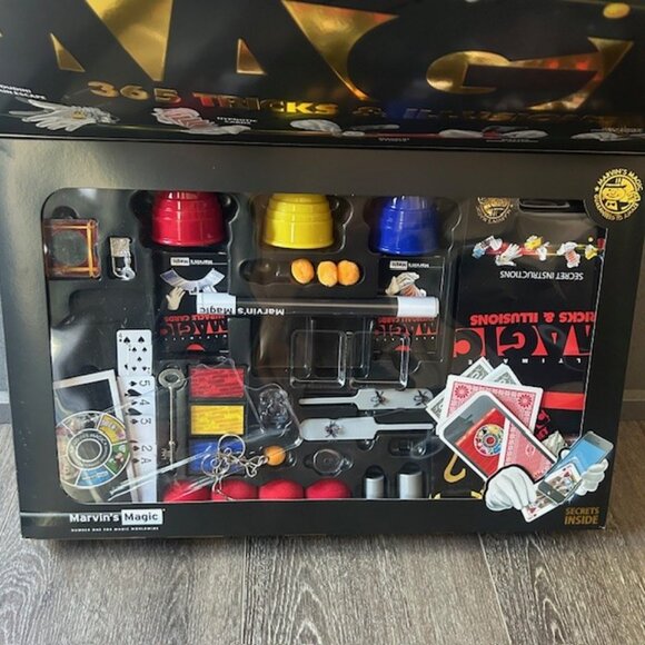 Marvin's Magic Kit 365 Tricks And Illusions Ages 8+ - Picture 2 of 4